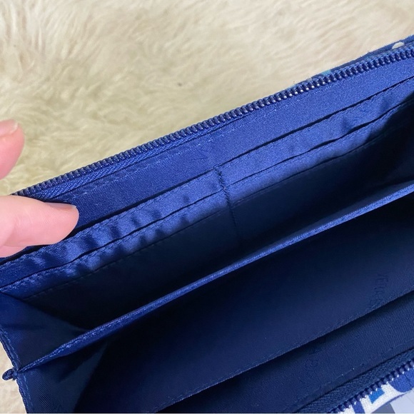 [Vera Bradley] Blue & White Printed Quilted Wallet - Picture 3 of 6